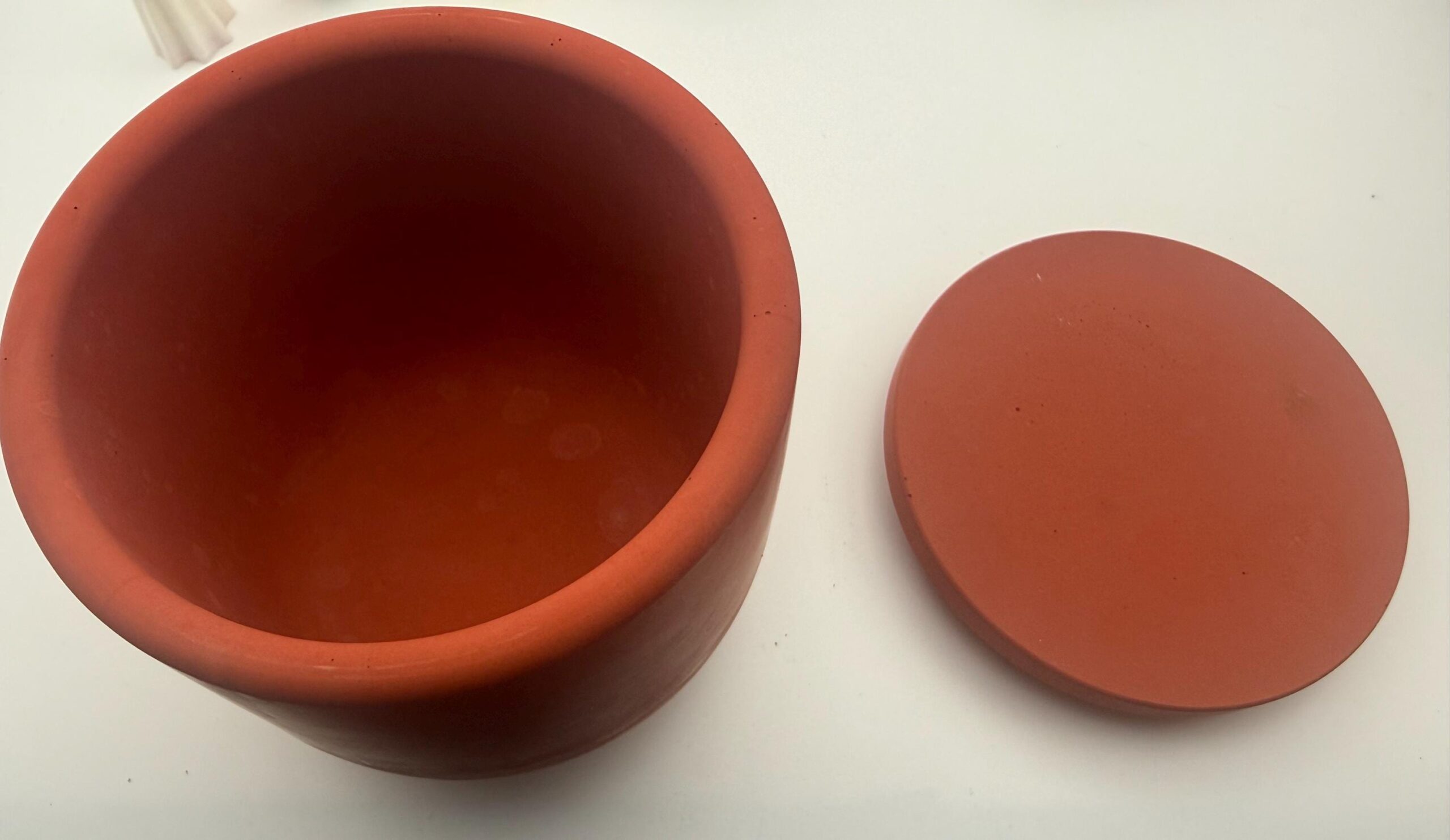 Handmade Concrete Jar with Lid: Modern Candle Vessel & Storage - Image 5