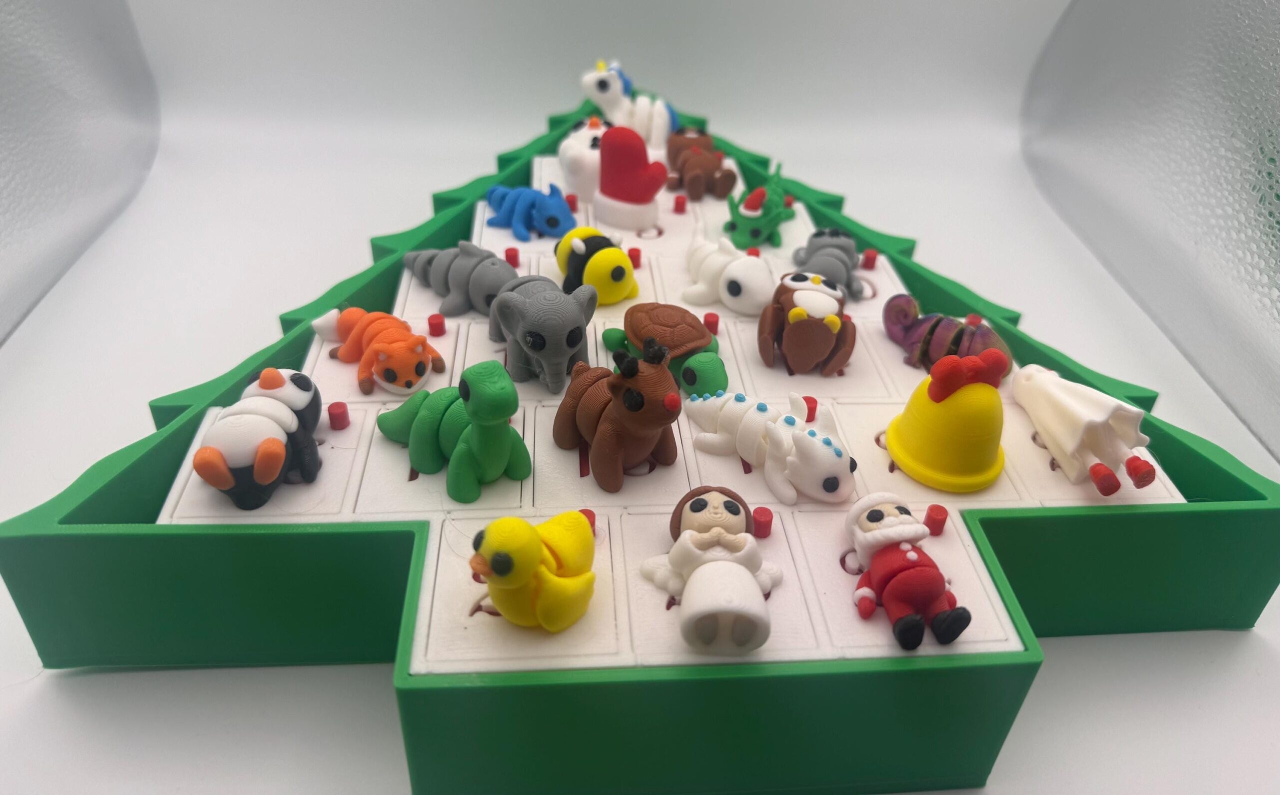 3D Printed Animal & Mythical Creature Advent Calendar, Hand-Assembled PLA Holiday Countdown with Opening Doors, Christmas Decor Gift
